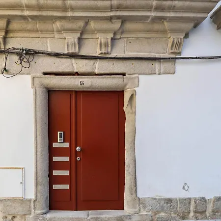 Apartment Viana - Historical Centre *